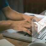 Email transactionnel vs email marketing : quelle stratégie choisir pour votre entreprise ?