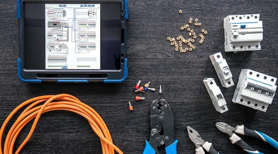 Comment choisir un matériel électrique fiable et innovant ?