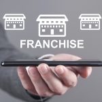 Franchise ou entreprise indépendante : quel choix pour votre projet au Québec ?