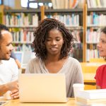 Agence de communication éducation : accompagner la visibilité et l’impact des établissements scolaires